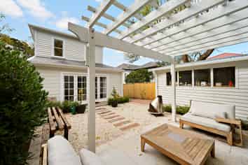 25 Newman Terrace, Thorndon