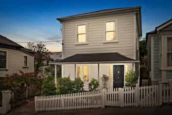 25 Newman Terrace, Thorndon