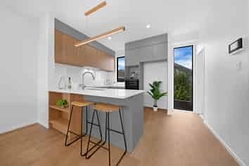 9/20 Ayr Road, Pakuranga