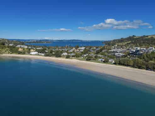 163 Ocean View Road, Oneroa