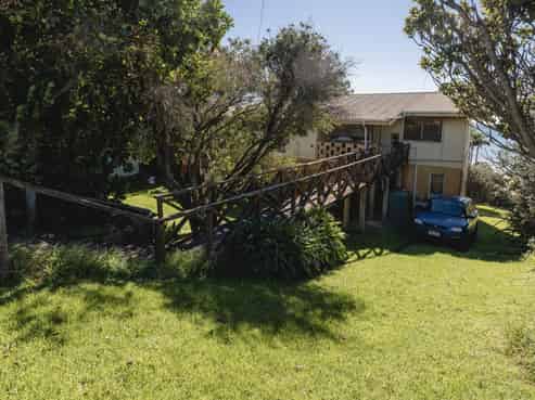 163 Ocean View Road, Oneroa