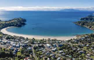 163 Ocean View Road, Oneroa