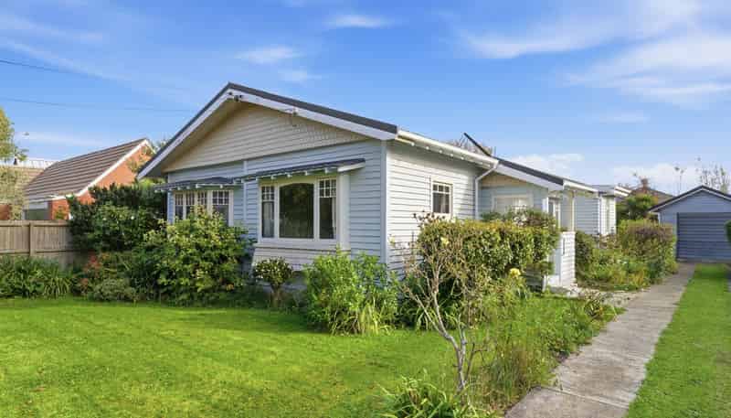 48 St Andrews Square, Strowan