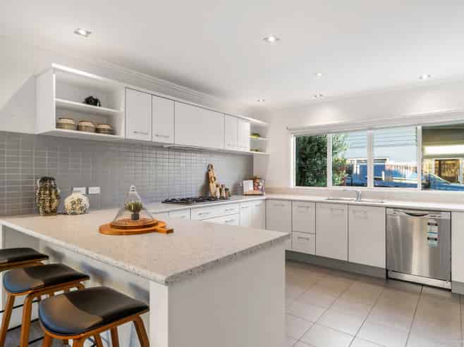 7 Willowgrange Place, Pukekohe