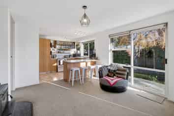 89a West Coast Road, Sheffield