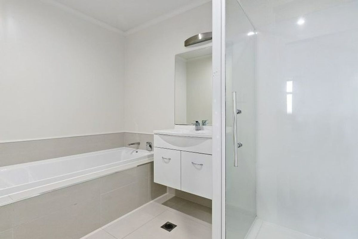 Quality Apartment in Central Location! - Mehr