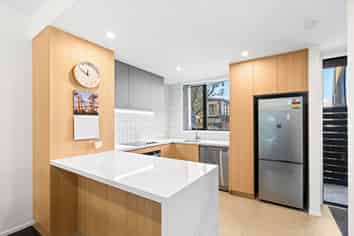 11A Cuba Street, Petone