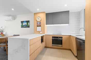 11A Cuba Street, Petone