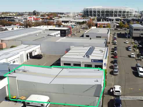 Flexible CBD Fringe Retail & Warehouse