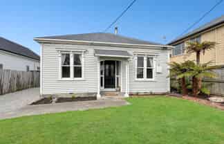 7 Leamington St, Addington