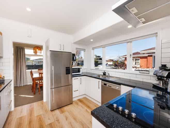 14 Forbury Avenue, Takaro