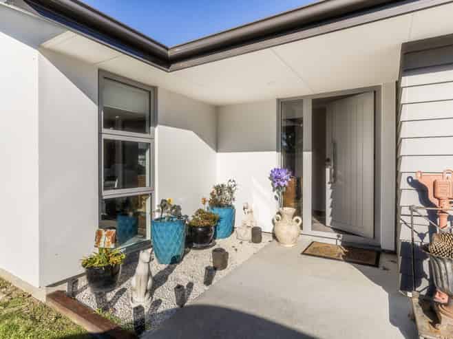 59 Wilson Street, Bulls
