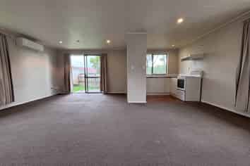 37 Holmes Drive South, Massey