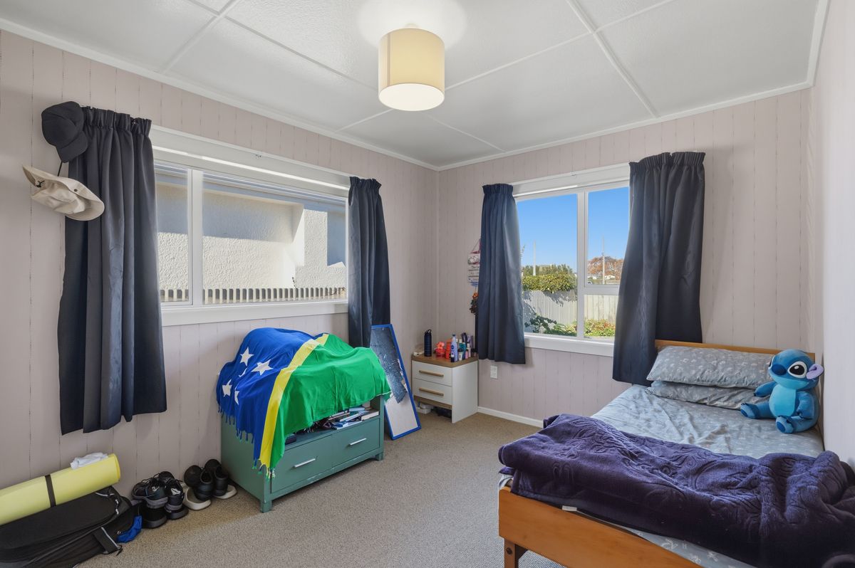 Four bedrooms in Windsor – další