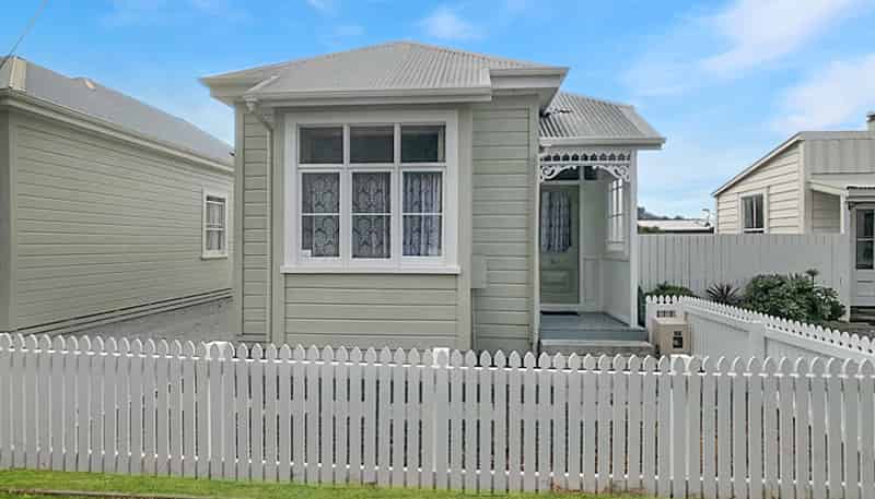 11 Berry Street, Gisborne