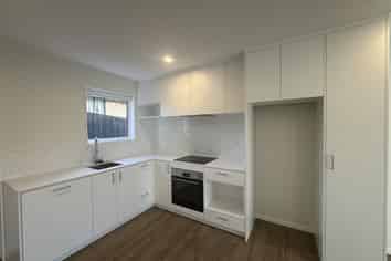 7/5 Preston Avenue, Henderson