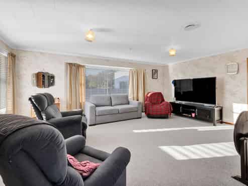 28A Argyle Street, Hawera