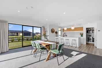 26 Rosalind Avenue, Darfield