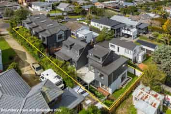 2/26 Huapai Street, One Tree Hill
