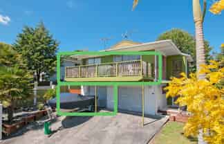 18A Reynella Drive, Massey