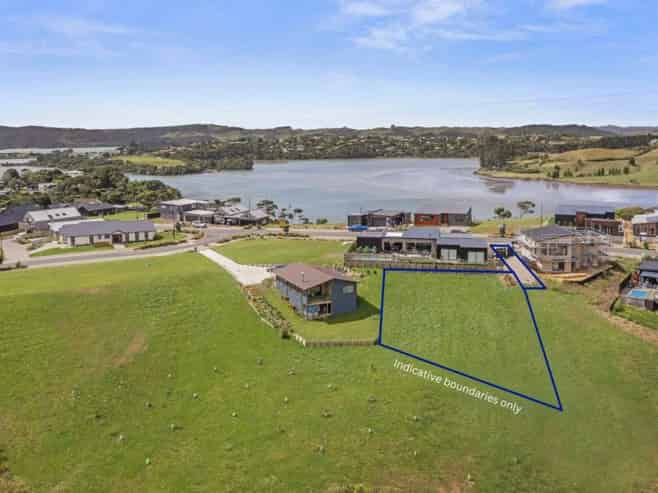 48 Rangitahi Road, Raglan
