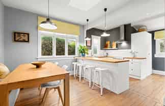 2 Earl Street, Hillsborough