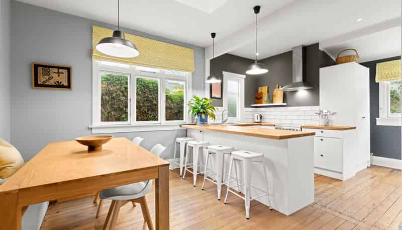 2 Earl Street, Hillsborough
