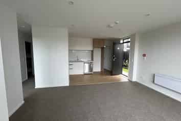 1/6 Treasure Lane, Te Atatu South