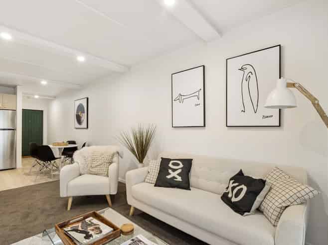 201/9 East Street , Papakura