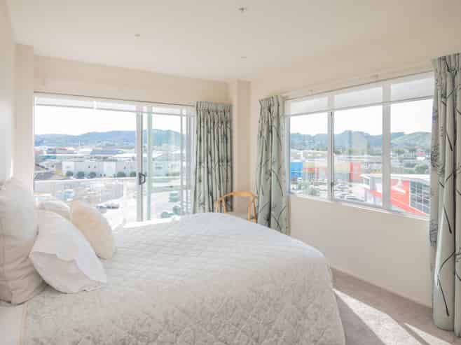 18/90 CUSTOMHOUSE STREET, Gisborne