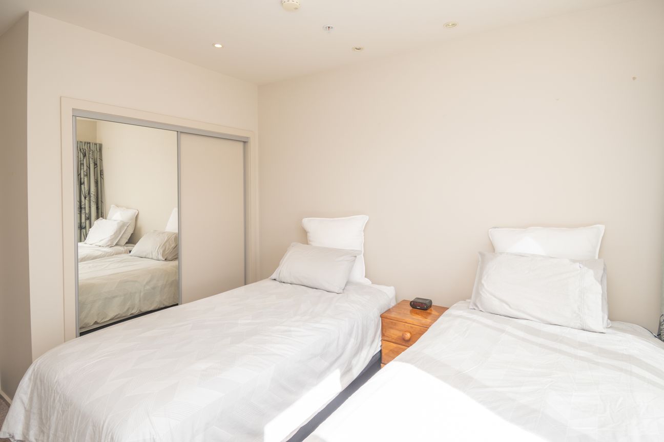 High End 2 Bedroom Apartment with Views - Ansicht 5