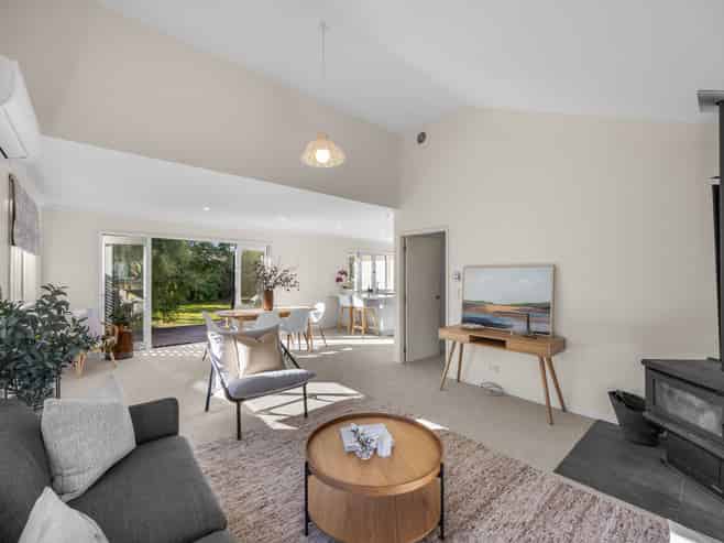 52 Meadowstone Drive, Wanaka