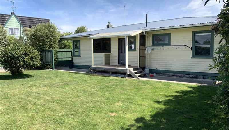 6 Agincourt Street, Renwick