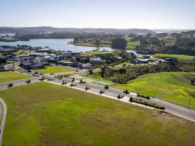 Offices in Raglan’s Premier Coastal Community