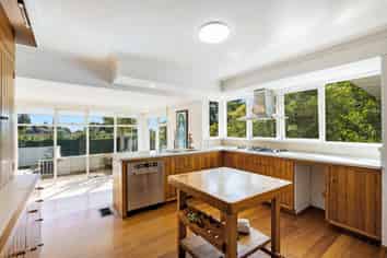 126 Cook Street, Cockle Bay