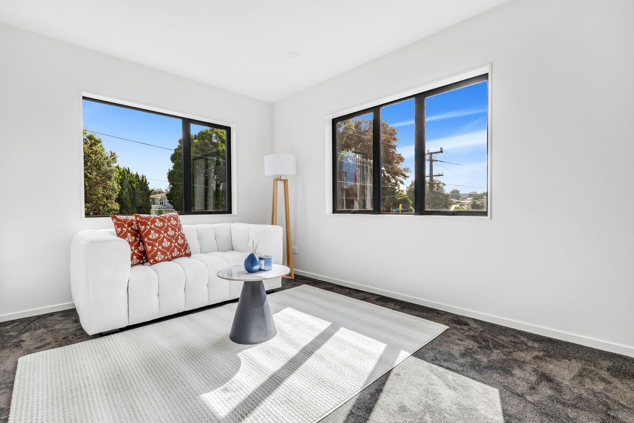 Brand-New 4 bedrooms-Builder Backed-Move-In Ready - Bild 4