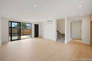 4/24 Leonard Road, Mount Wellington