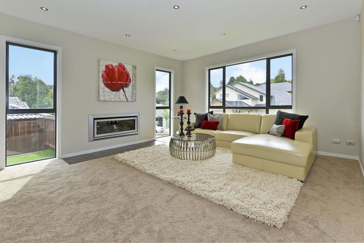 Spacious Executive Family Home in the Heart of Flat Bush - Widok 4