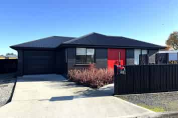 1A Caldervan Street, BALCLUTHA