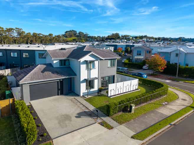 9 Vincent McGrath Crescent, Swanson