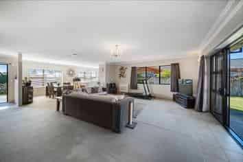 80 West Street, Pukekohe
