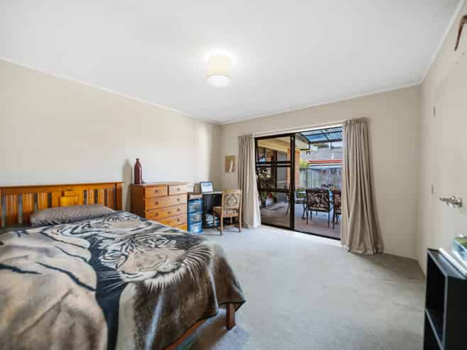 80 West Street, Pukekohe