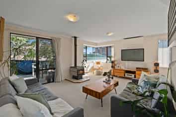 2/2 Yee Place, Mount Wellington