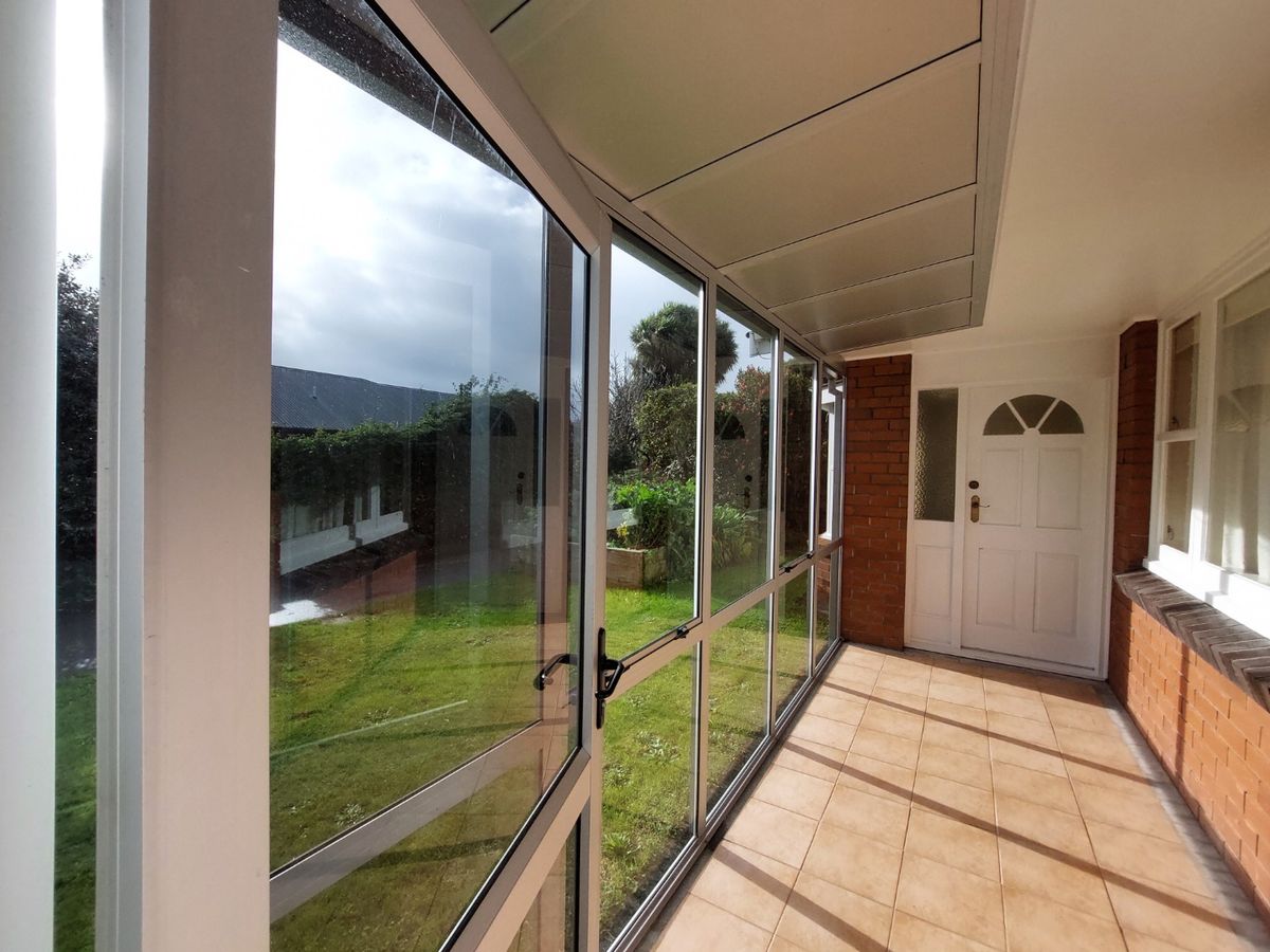 Spacious 2 bedroom home - Hokowhitu - Widok 3