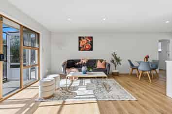 2/7 Elizabeth Avenue, Papatoetoe