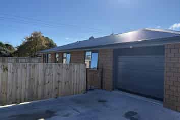 21 De Lautour Road, Gisborne