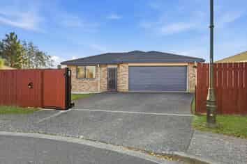 18 Scotts Field Drive, Takanini