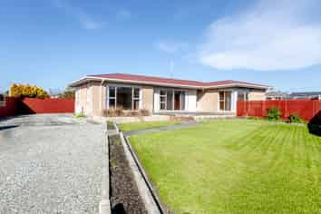 6 Howitt Place, Hokitika