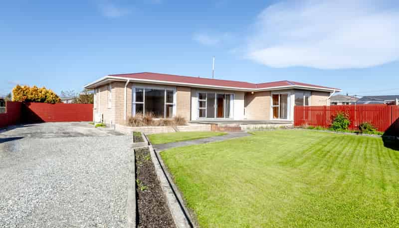 6 Howitt Place, Hokitika