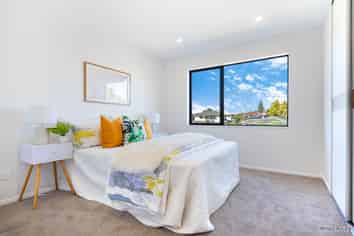 2D Grove Lane, Pakuranga Heights